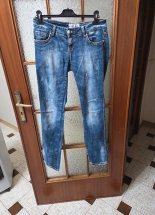 Jeans vita bassa, brand: Bisou d'eve, condizioni: Ottime, taglia: XL / IT 46 / EU 42, €5.00, €5.95 include la Protezione acquisti
